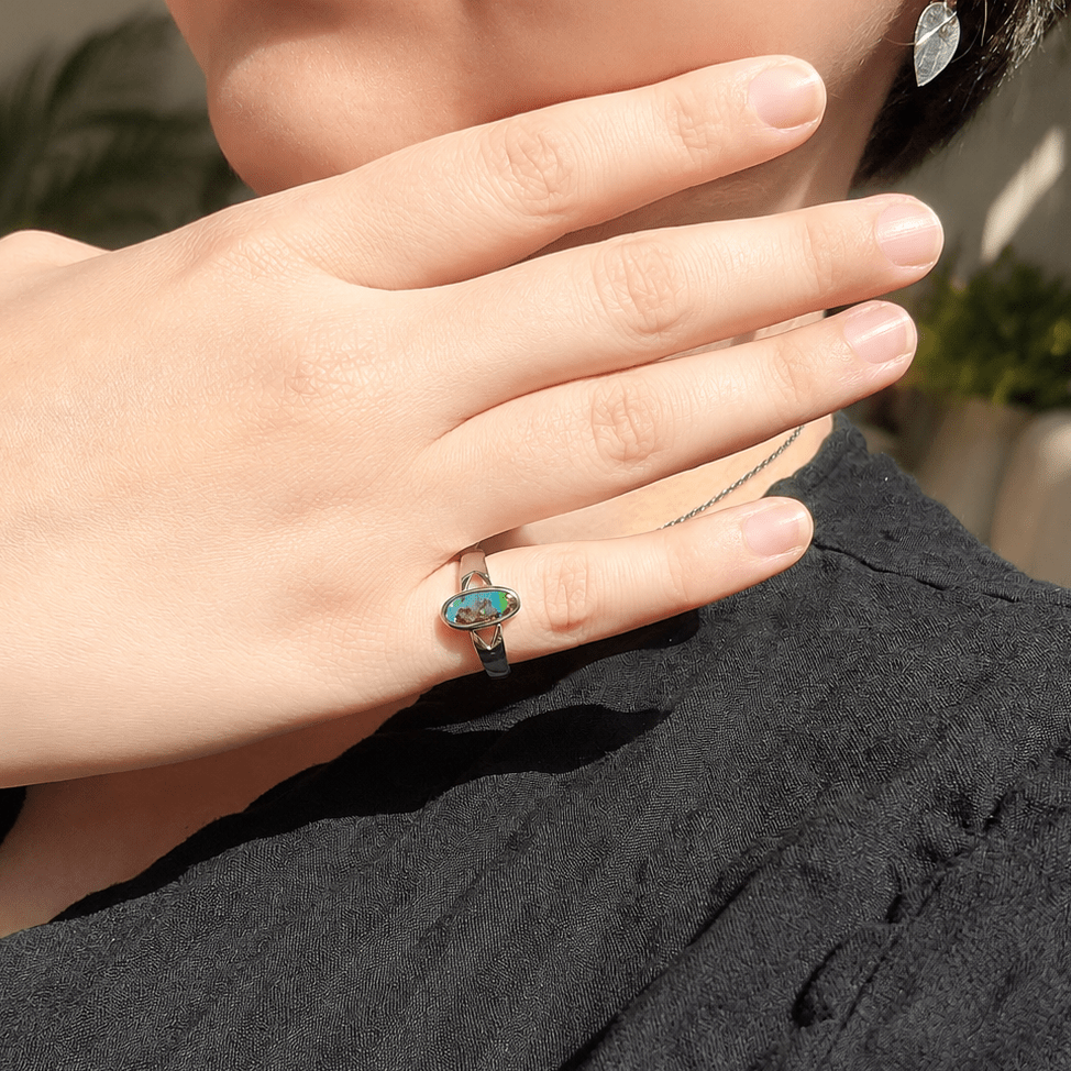 Boulder Opal Ring set in 925 Sterling Silver - Green-Blue - Australian Opal Cutters and Pearl Divers