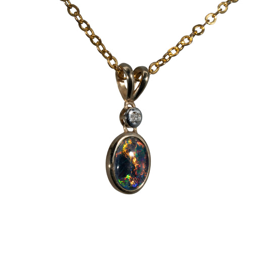 Triplet Opal Pendant in 9K Yellow Gold - Multicolour