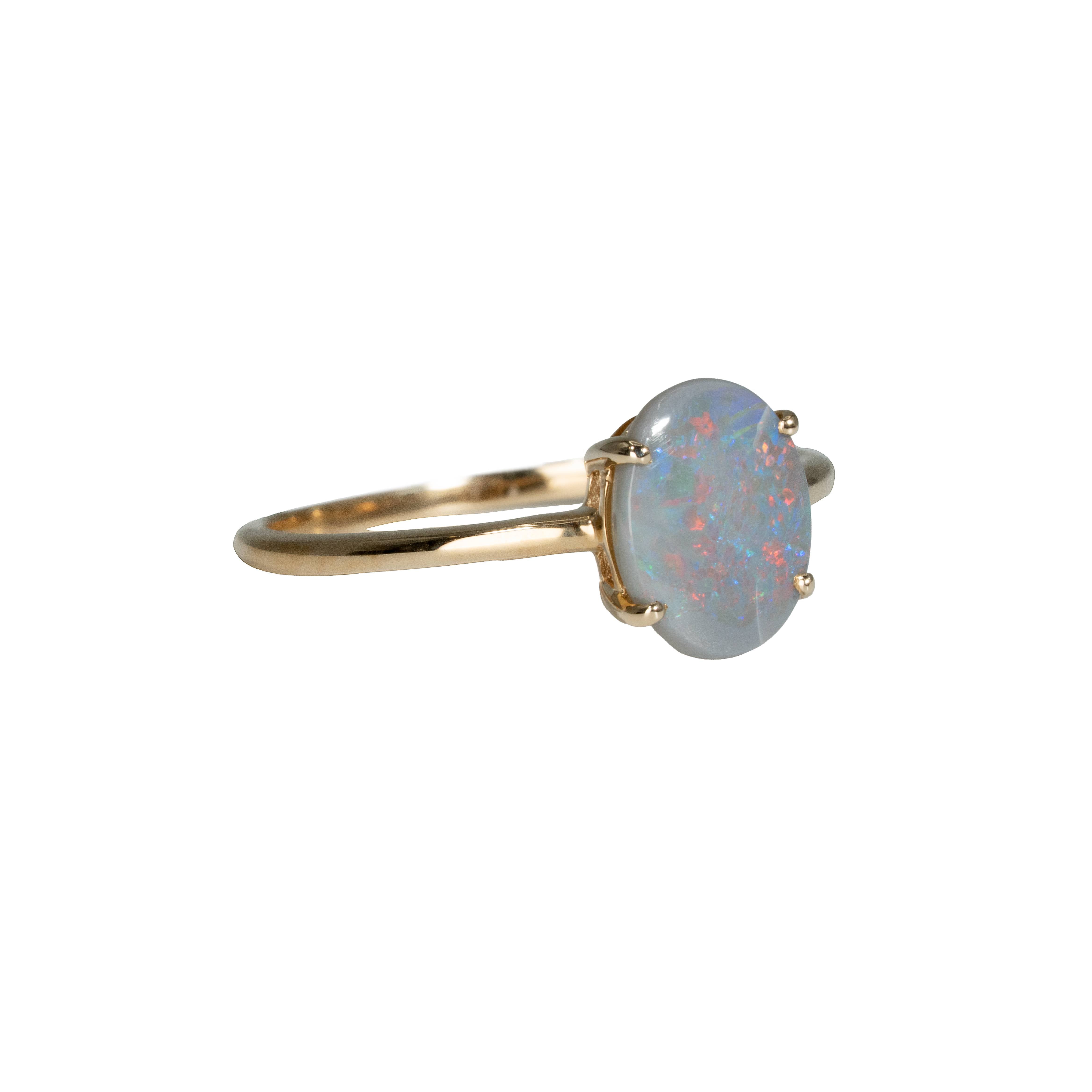 Black Opal Ring in 9K Yellow Gold - Multicolour