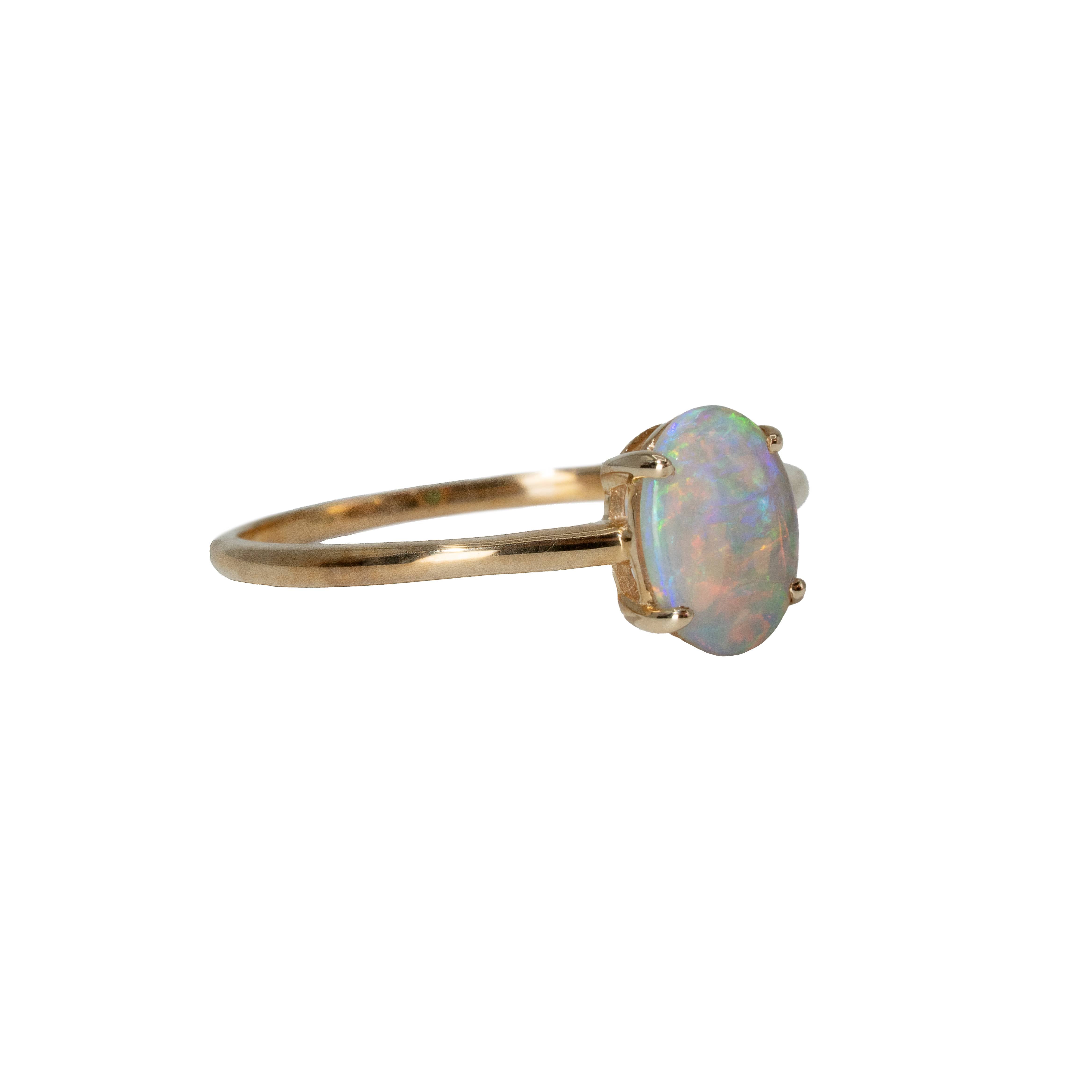 Light Opal Ring in 9K Yellow Gold - Multicolour