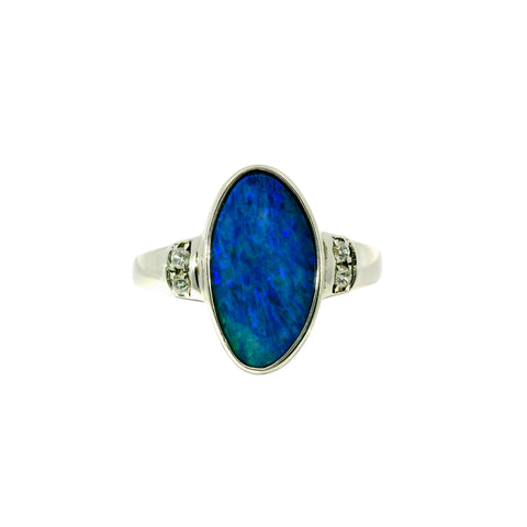 Doublet Opal Ring in 925 Sterling Silver - Green-Blue Doublet Opal Ring in 925 Sterling Silver - Green-Blue