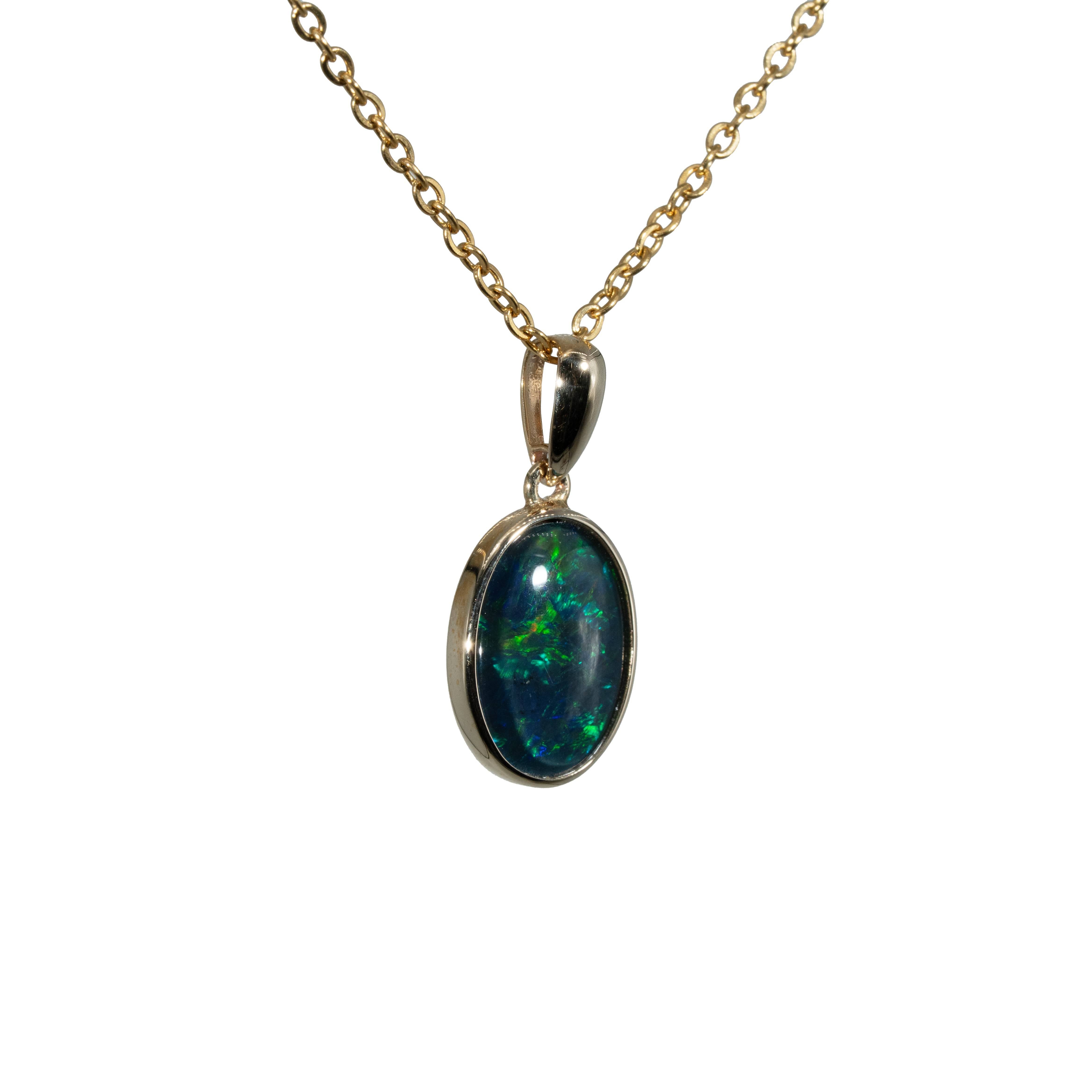 Triplet Opal Pendant in 9K Yellow Gold - Green-Blue