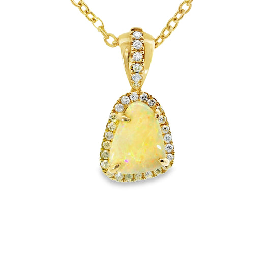 Light Opal Pendant in 9K Yellow Gold - Multicolour