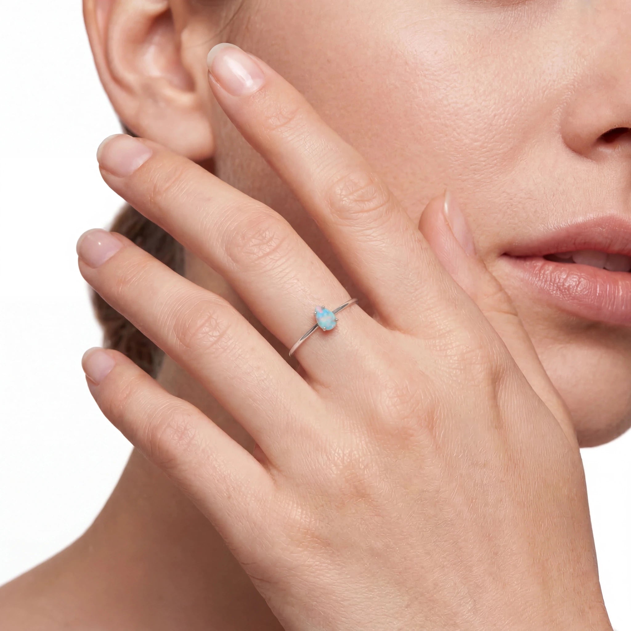 Light Opal Ring in 14K White Gold - Multicolour - Australian Opal Cutters and Pearl Divers