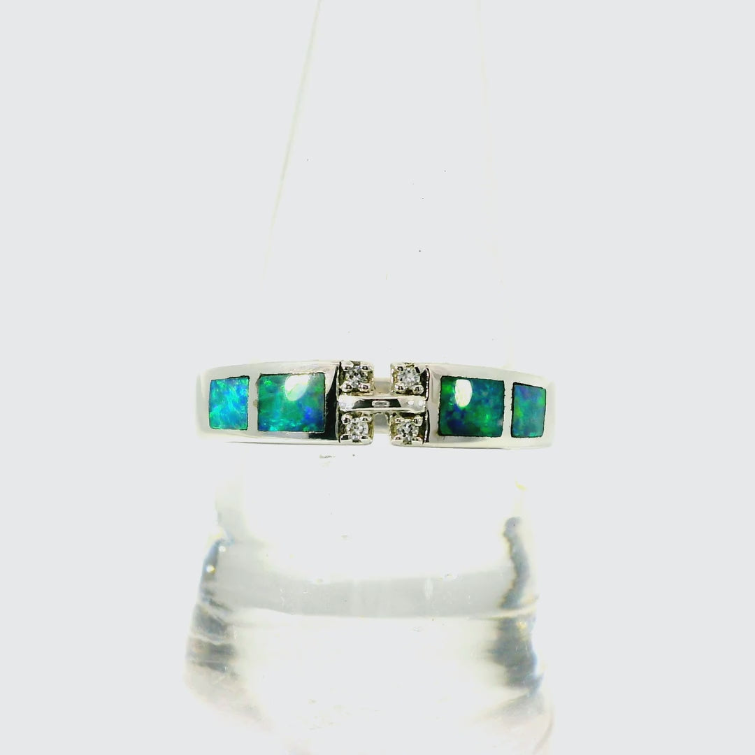 Light Opal Ring in 925 Sterling Silver - Multicolour