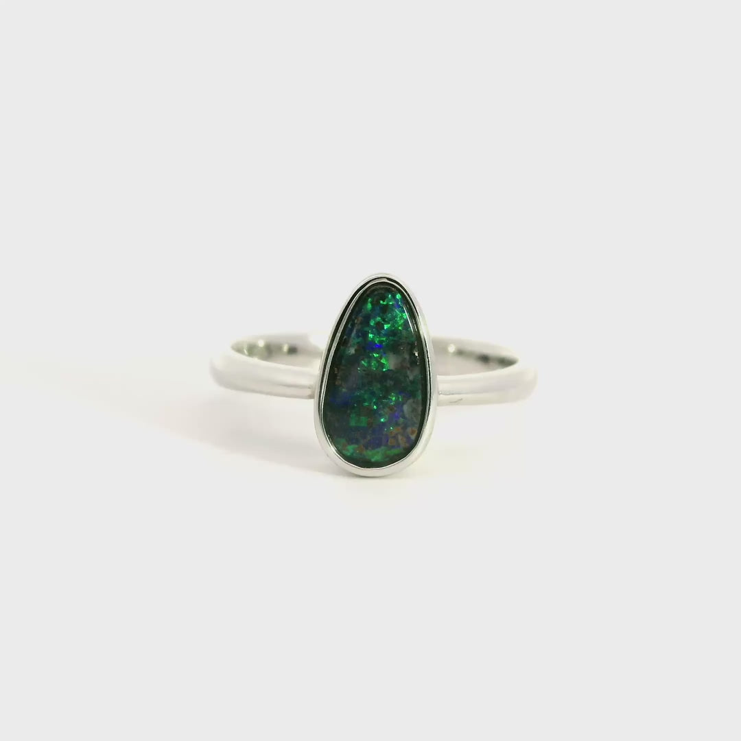 Boulder Opal Ring in 925 Sterling Silver (Green-Blue)