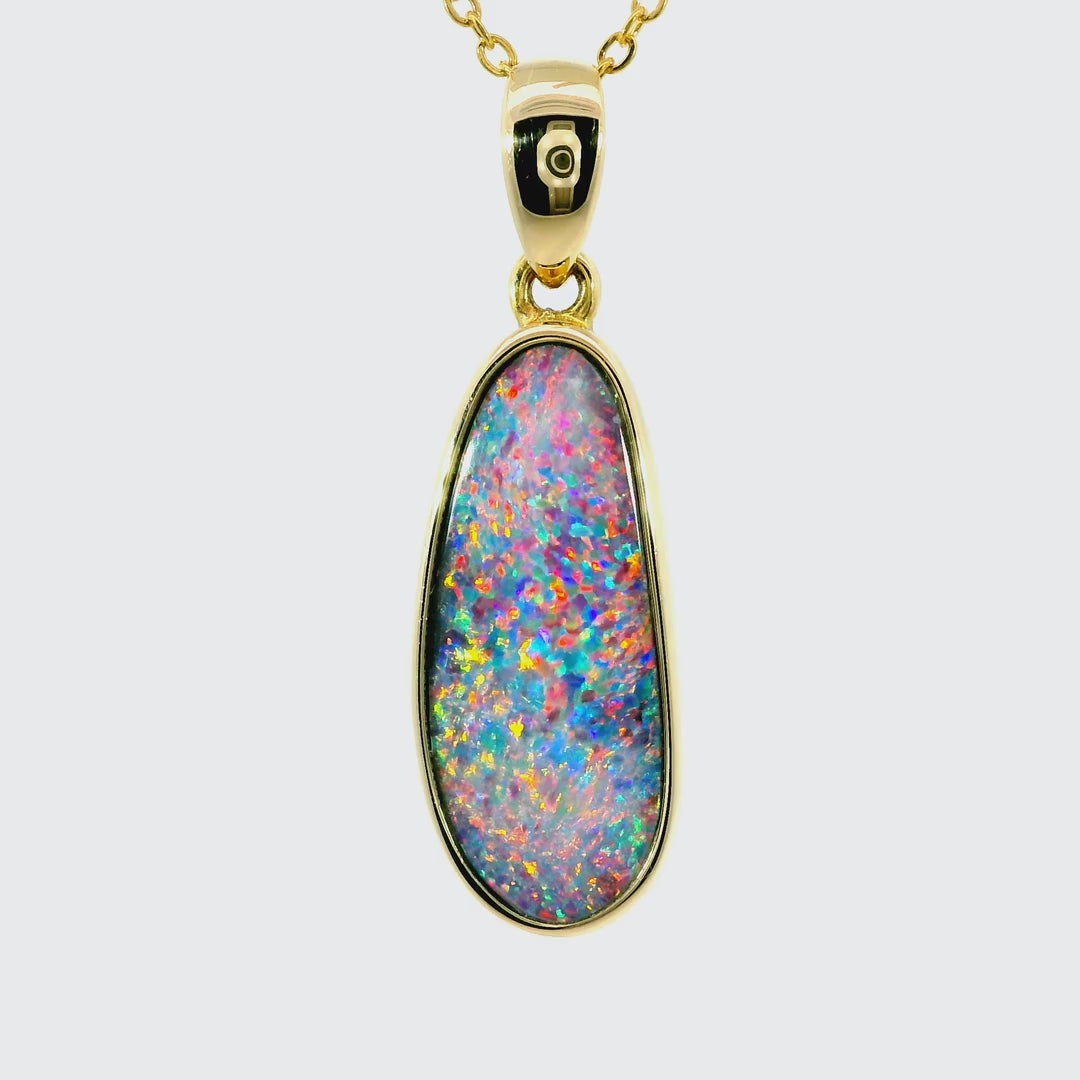 Doublet Opal Pendant in 14K Yellow Gold - Multicolour