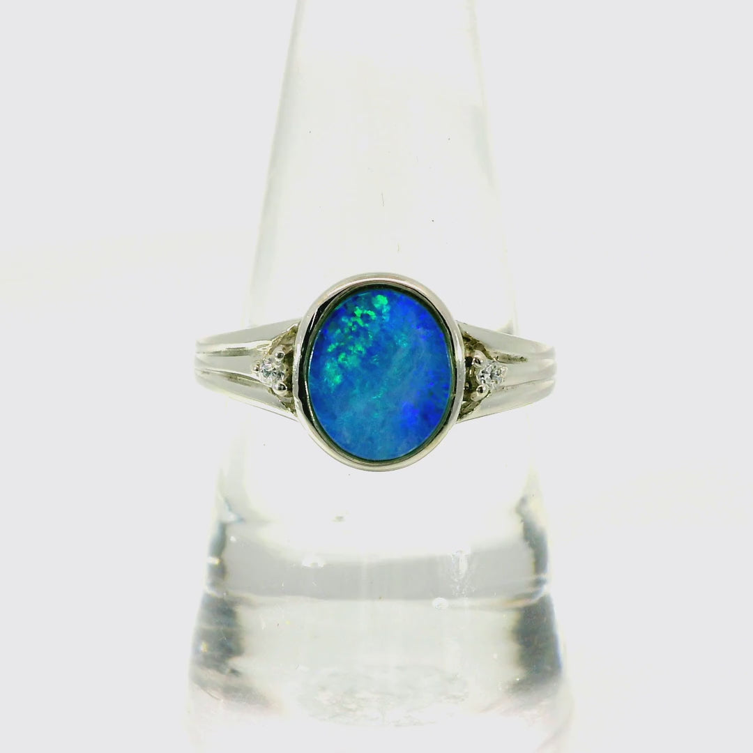 Doublet Opal Ring in 925 Sterling Silver - Green-Blue