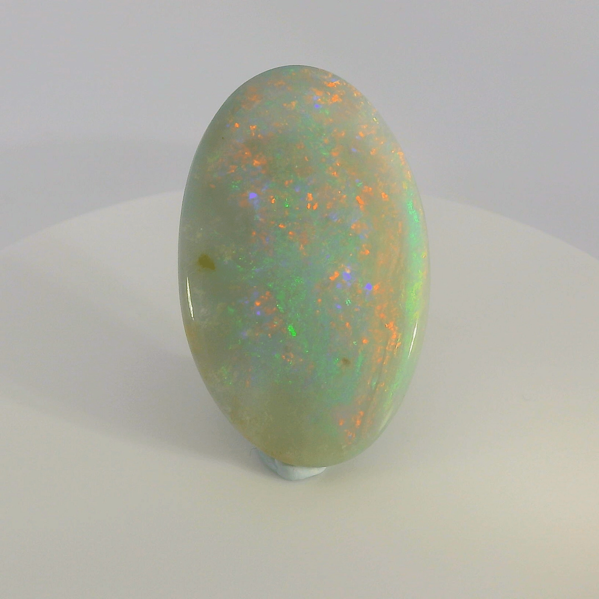 Stunning Opal Gemstone Display - Australian Opal Cutters and Pearl Divers