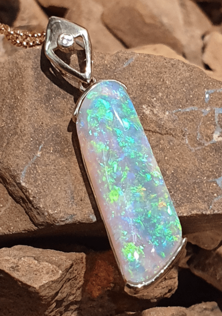 Opallised Shell Fossil, the Story Behind Australia’s Best kept Gemmological Secret - Australian Opal Cutters and Pearl Divers