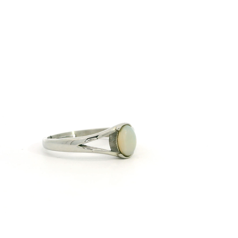 Light Opal Ring in Stainless Steel - Multicolour