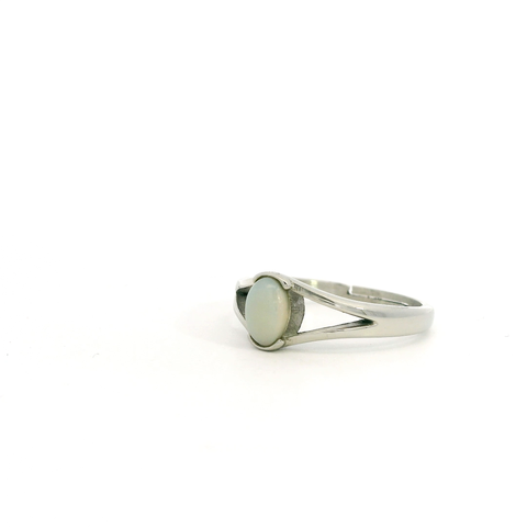 Light Opal Ring in Stainless Steel - Multicolour
