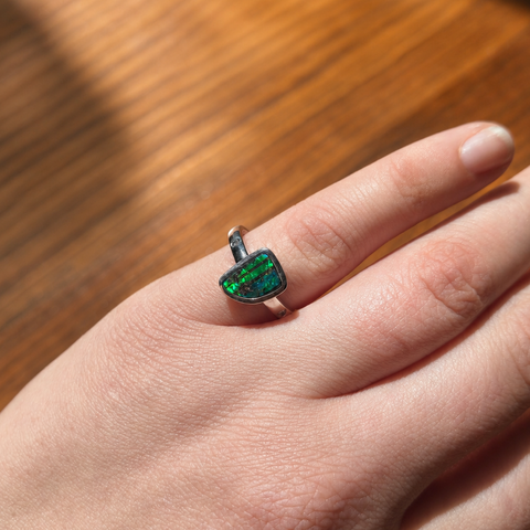 Boulder Opal Ring set in 925 Sterling Silver - Green-Blue