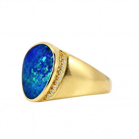Doublet Opal Men's Ring in 14K Yellow Gold - Green-Blue