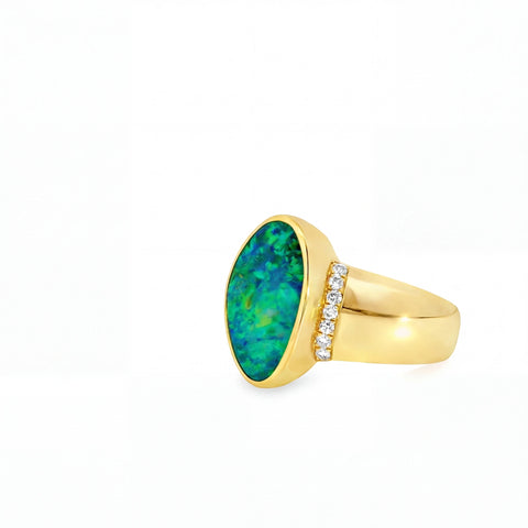 Doublet Opal Men's Ring in 14K Yellow Gold - Multicolour - Australian Opal Cutters and Pearl Divers