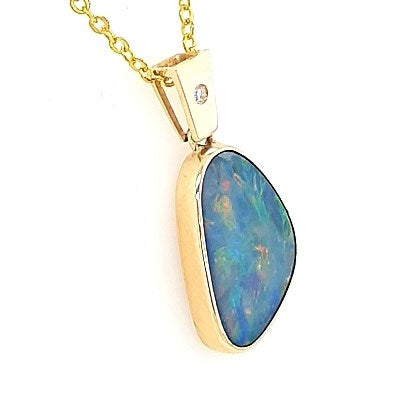 Australian Doublet Opal Pendant Set in 14K Yellow Gold