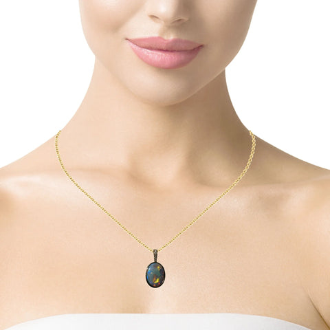 Black Opal Pendant in 14K Yellow Gold - Multicolour