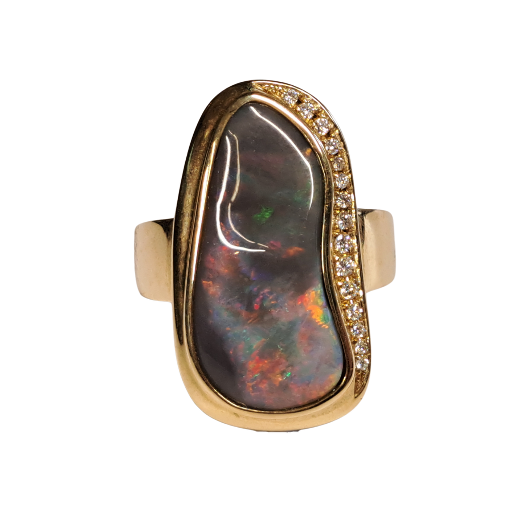 Black Opal Ring set in 14 K Yellow Gold