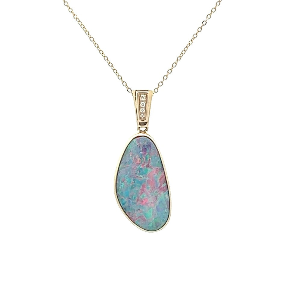 Australian Doublet Opal 10 ct Pendant Set in 14K Yellow Gold with 4 Diamonds TW 0.04ct