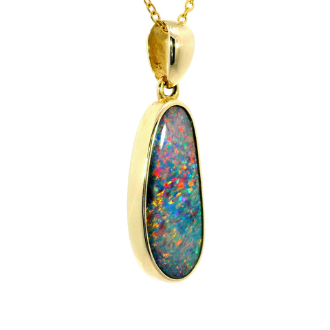 Doublet Opal Pendant in 14K Yellow Gold - Multicolour