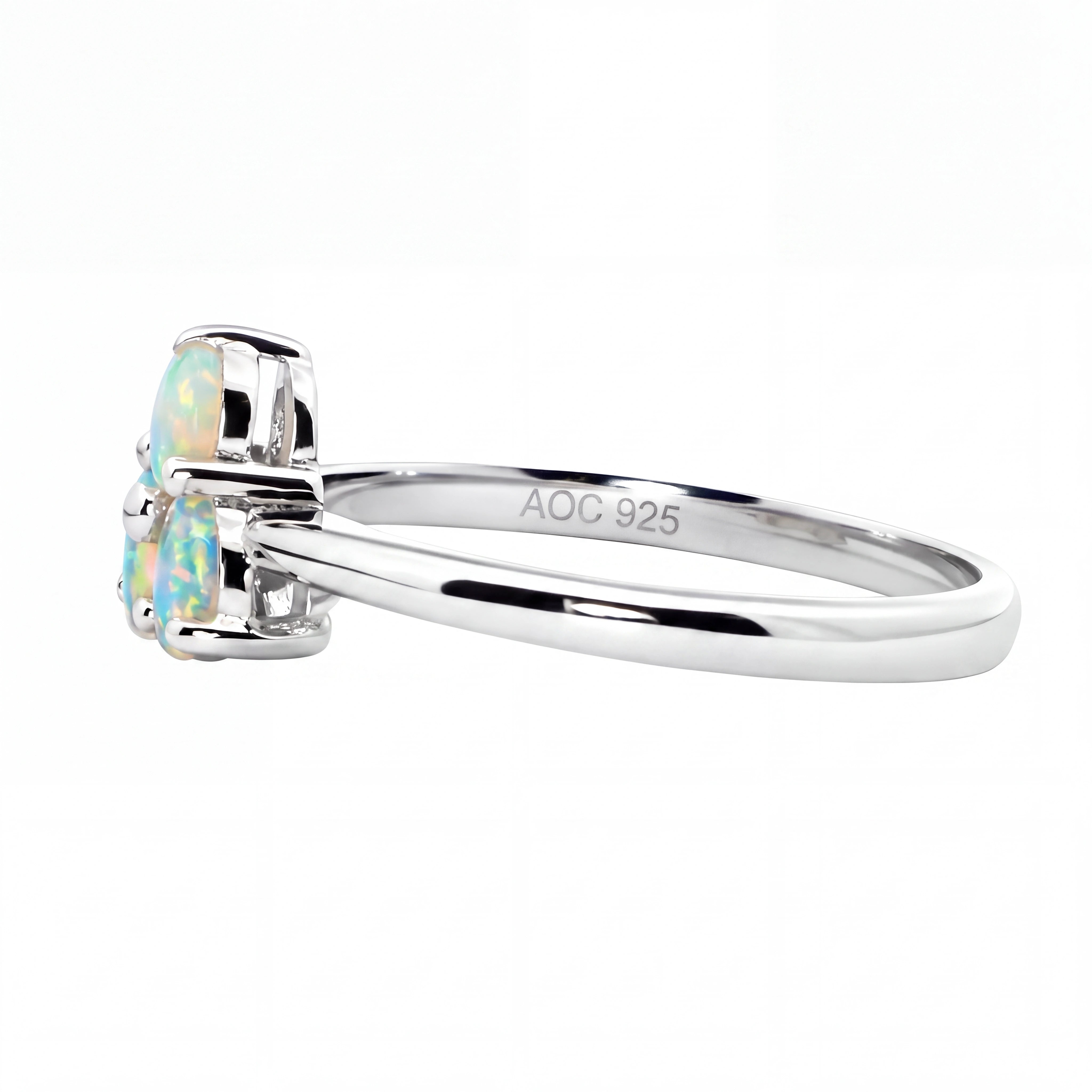 Light Opal Ring in 925 Sterling Silver - Multicolour - Australian Opal Cutters and Pearl Divers