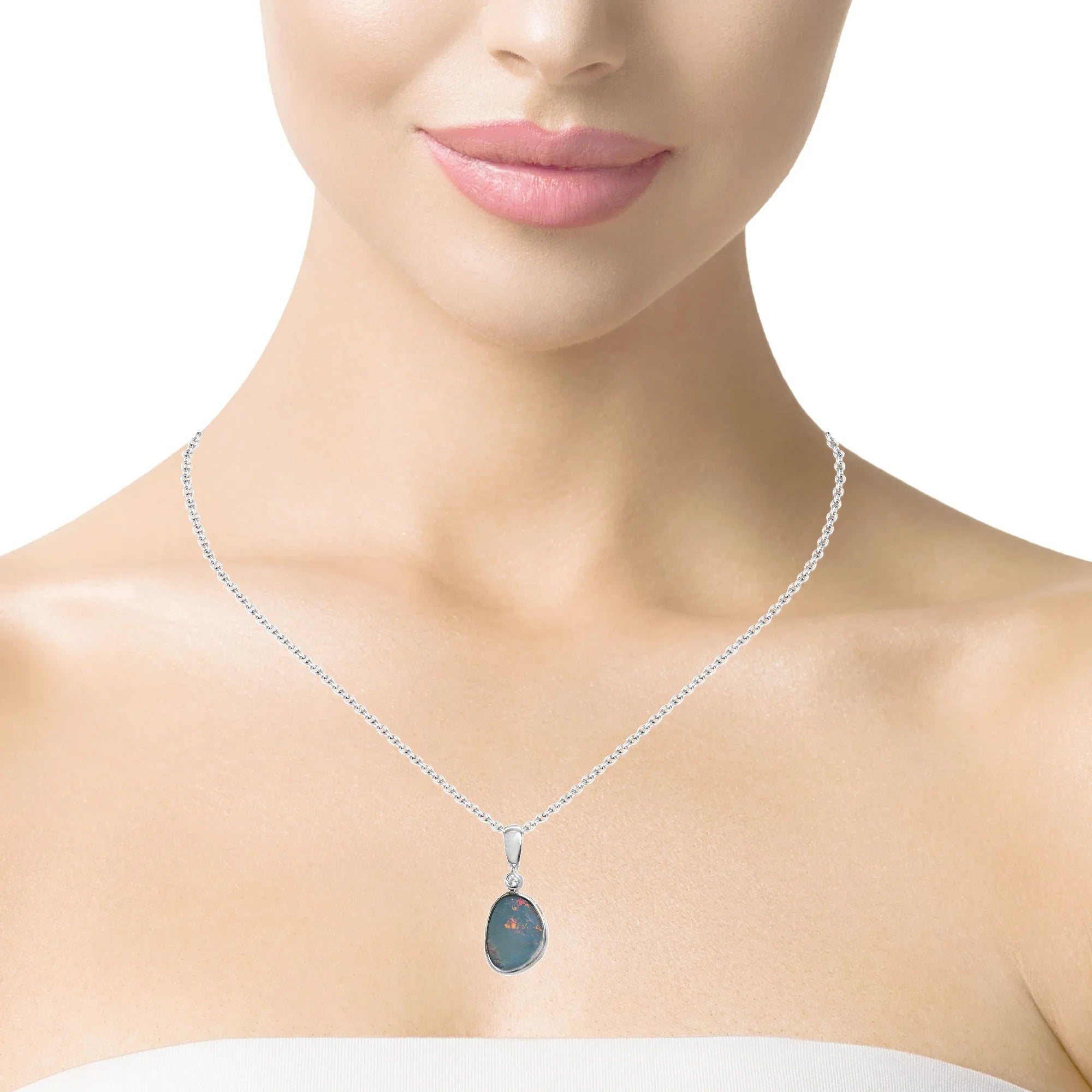 Doublet Opal Pendant in 925 Sterling Silver - Multicolour