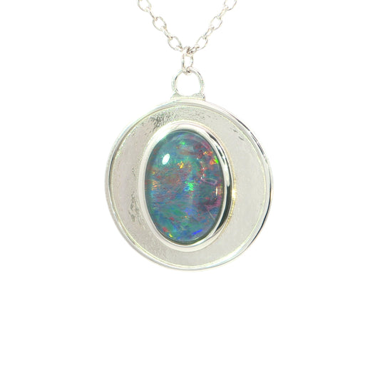 Triplet Opal Nativity Pendant set in 925 Sterling Silver - Multicolour