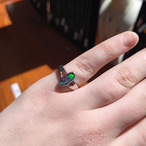 Boulder Opal Ring set in 925 Sterling Silver - Green-Blue