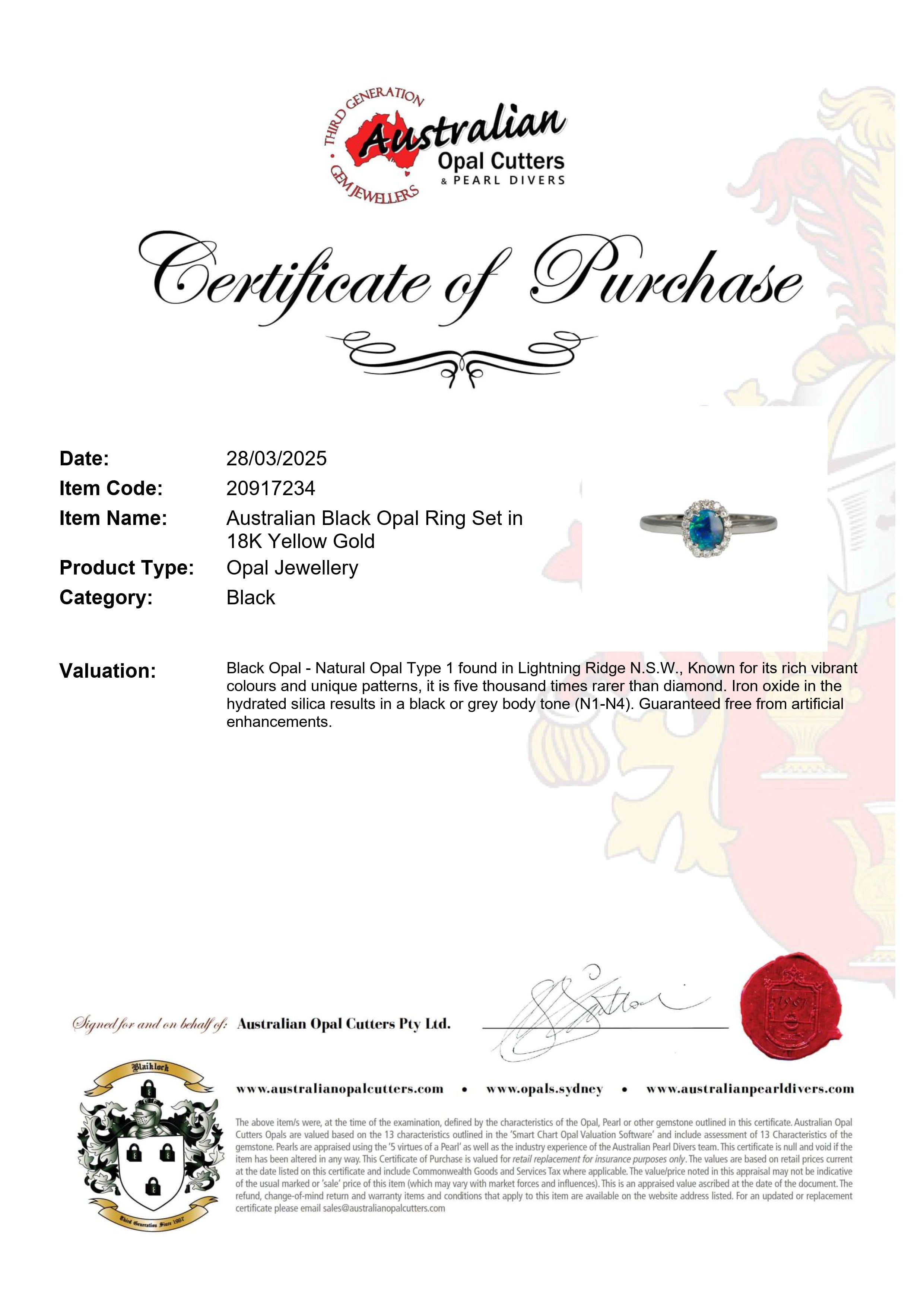 Black Opal Ring in 18K White Gold - Green-Blue