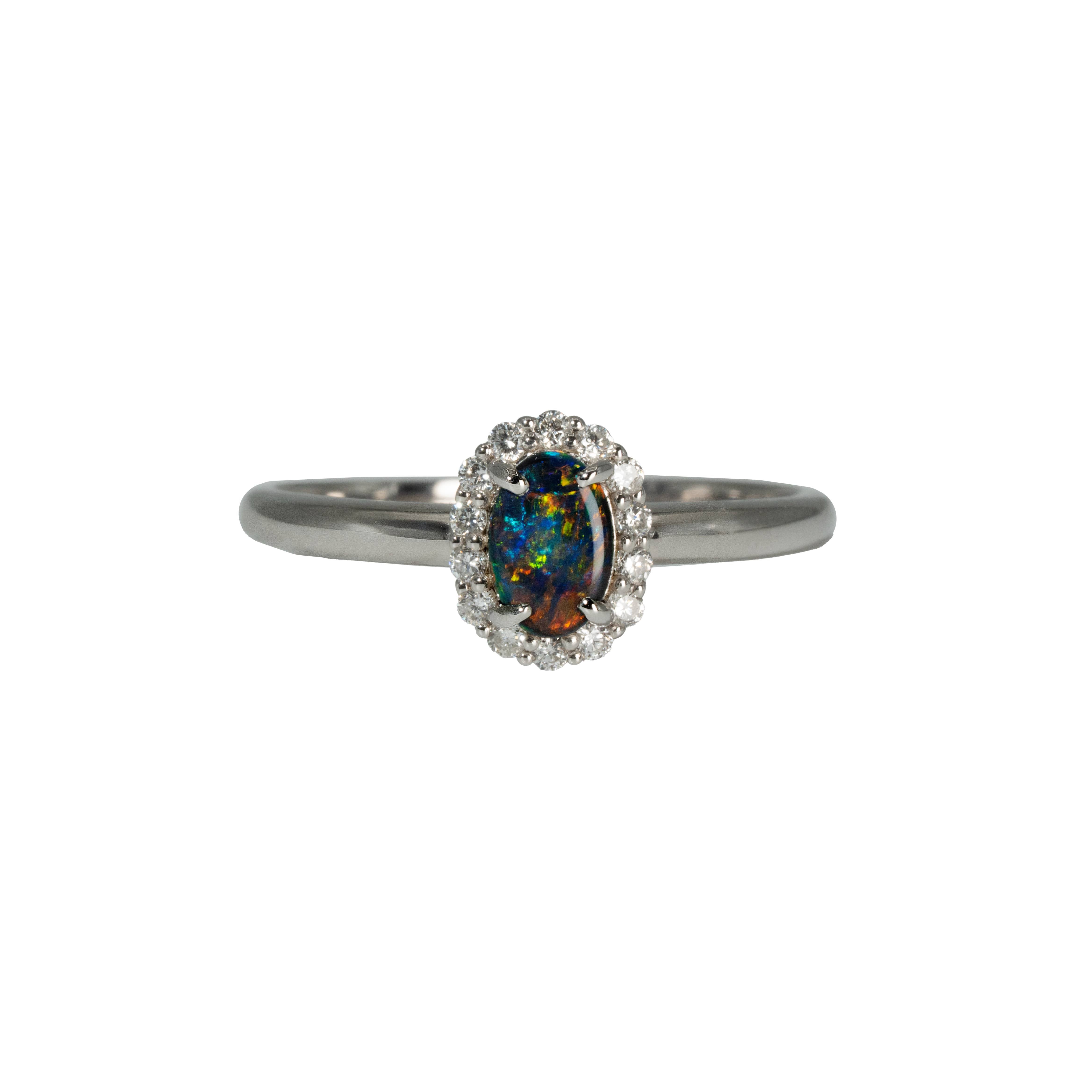 Black Opal Ring in 18K White Gold - Multicolour
