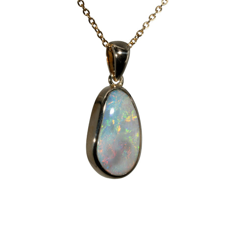 Light Opal Pendant in 9K Yellow Gold - Multicolour