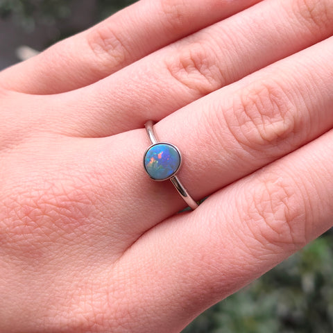 Dark Opal Ring in 14K White Gold - Multicolour