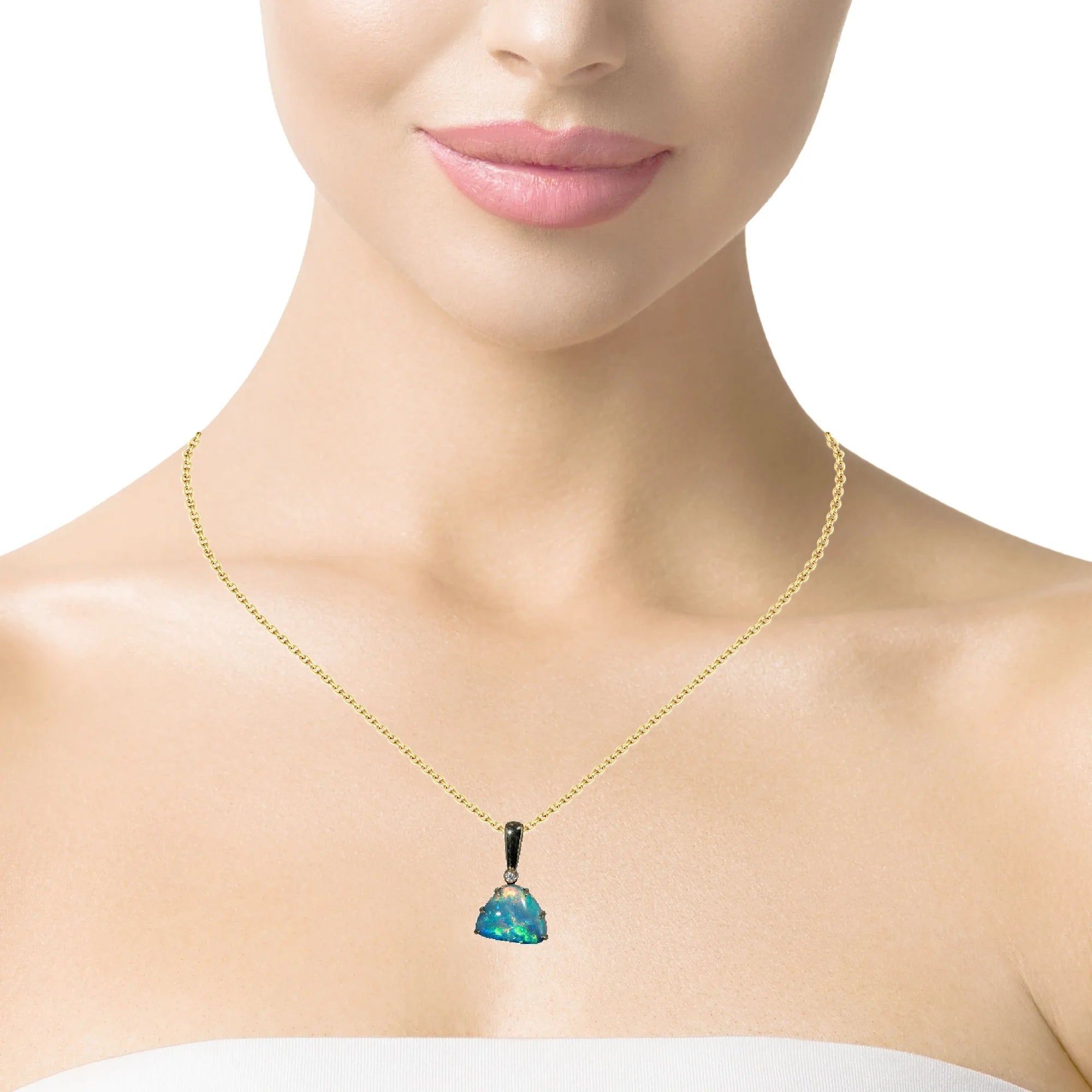 Doublet Opal Pendant in 9K Yellow Gold - Multicolour
