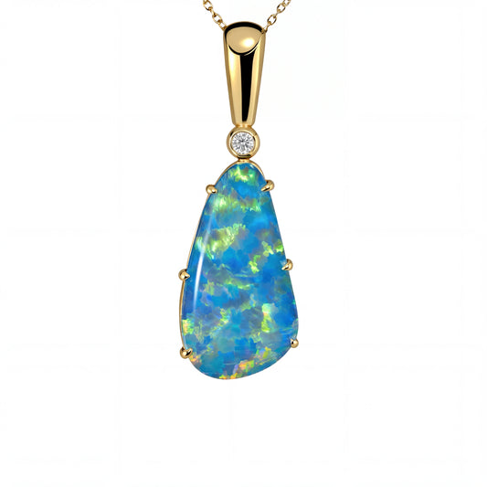 Doublet Opal Pendant in 9K Yellow Gold - Multicolour