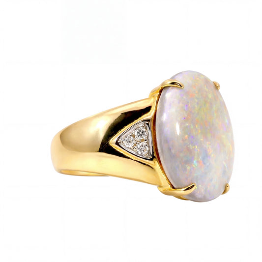 Light Opal Men's Ring In 18k Yellow Gold - Multicolour - Australian Opal Cutters and Pearl Divers