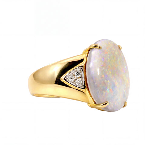 Light Opal Men's Ring In 18k Yellow Gold - Multicolour - Australian Opal Cutters and Pearl Divers
