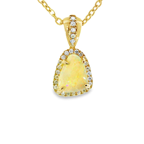 Light Opal Pendant in 9K Yellow Gold - Multicolour