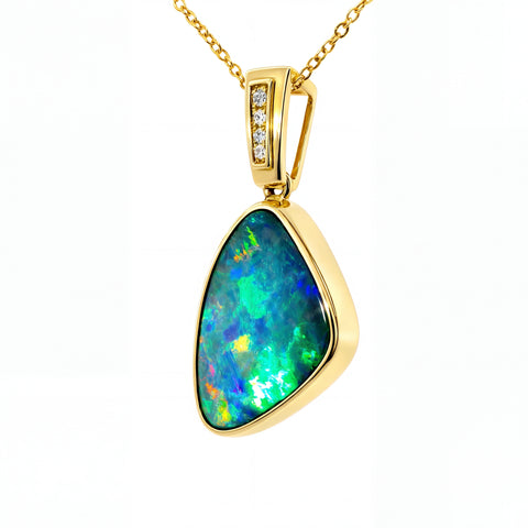 Doublet Opal Pendant in 14K Yellow Gold - Multicolour