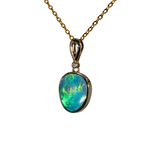 Doublet Opal Pendant in 14K Yellow Gold - Multicolour