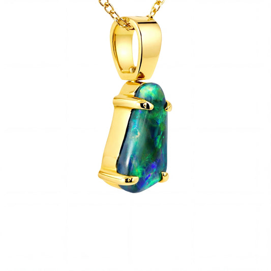 Black Opal Pendant in 18K Yellow Gold - Multicolour - Australian Opal Cutters and Pearl Divers