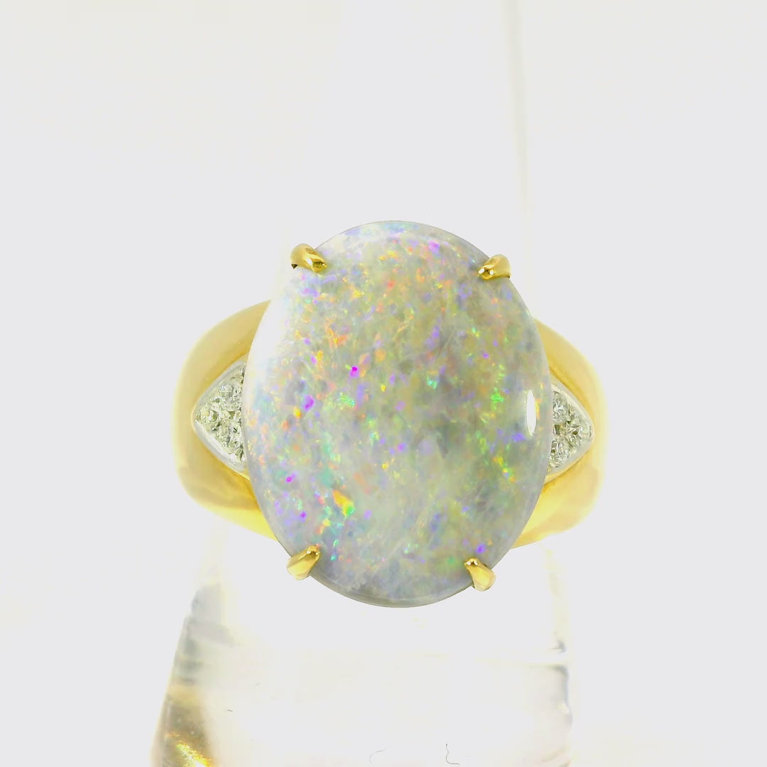 Light Opal Men's Ring In 18k Yellow Gold - Multicolour