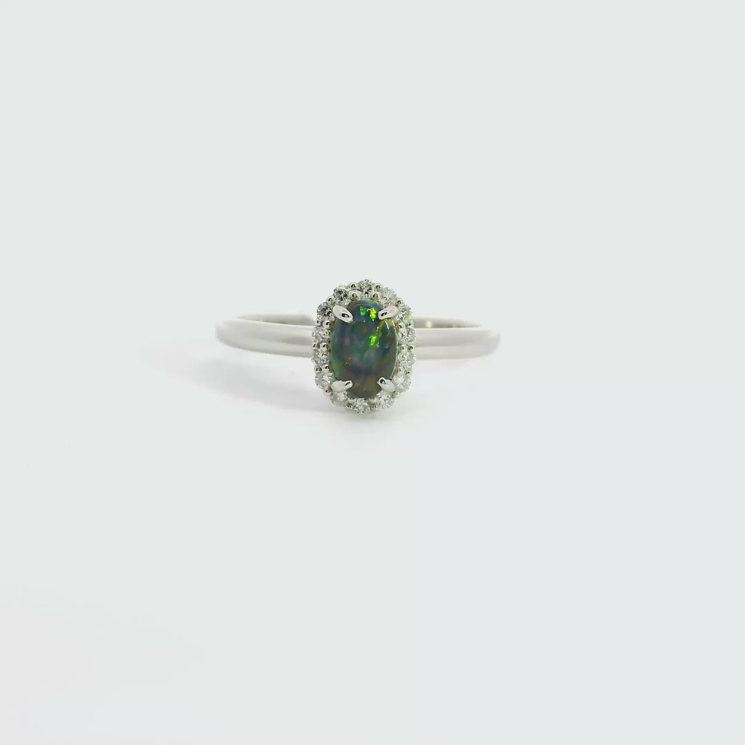 Black Opal Ring in 18K White Gold - Multicolour