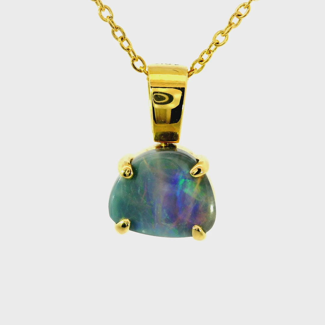 Black Opal Pendant in 18K Yellow Gold - Multicolour