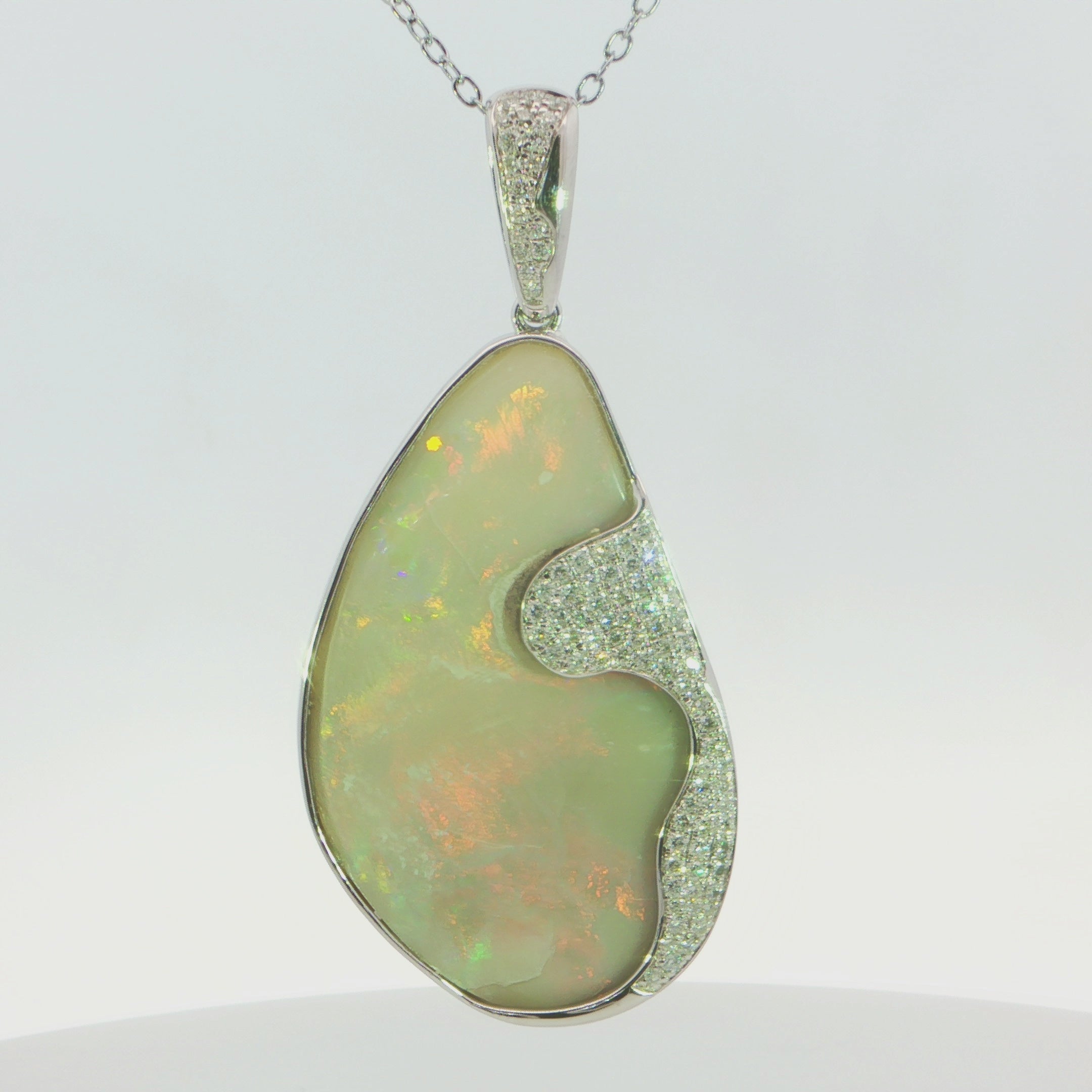 Australian Light Opal in 925 Sterling Silver with Diamonds - Multicolour