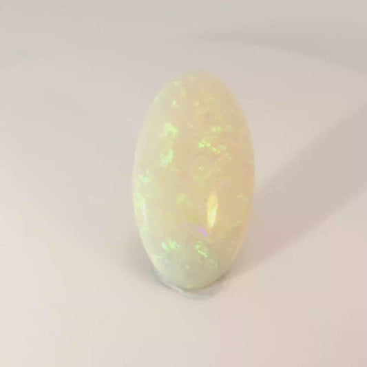 Video of an Opal stone with multicoloured play of light