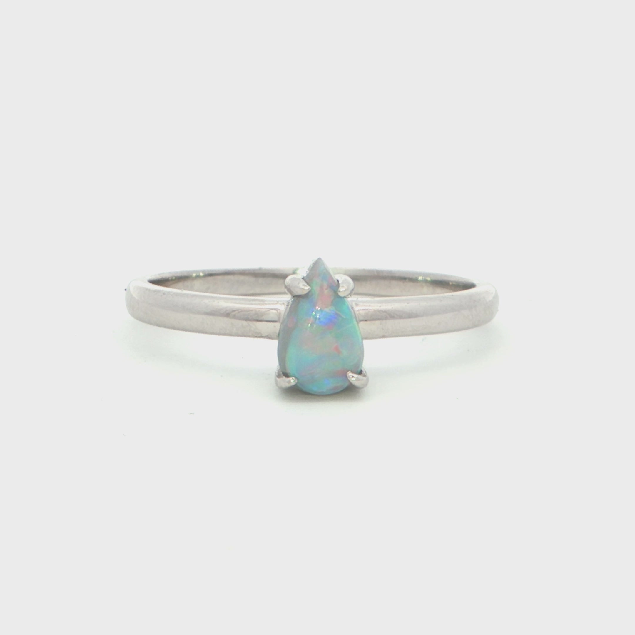 Light Opal Ring in 14K White Gold - Multicolour