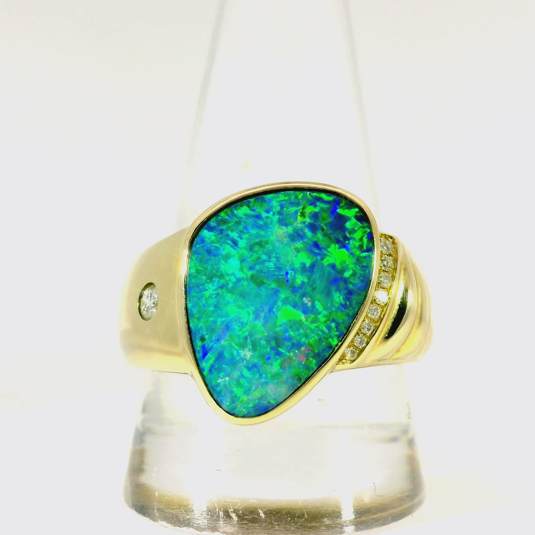 Doublet Opal Men's Ring in 14K Yellow Gold - Multicolour