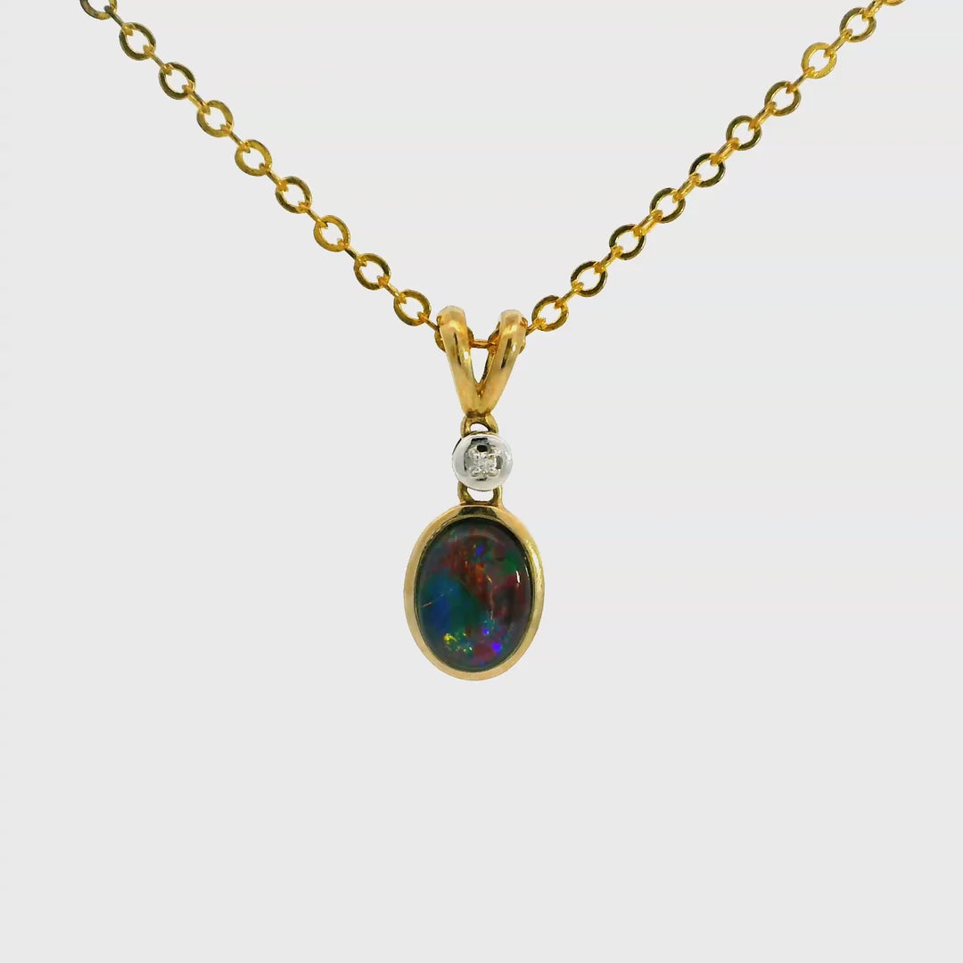 Triplet Opal Pendant in 9K Yellow Gold - Multicolour