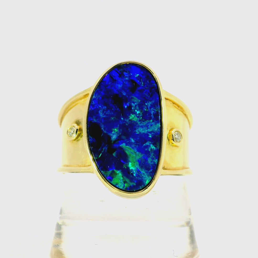 Doublet Opal Men's Ring in 14K Yellow Gold - Green-Blue