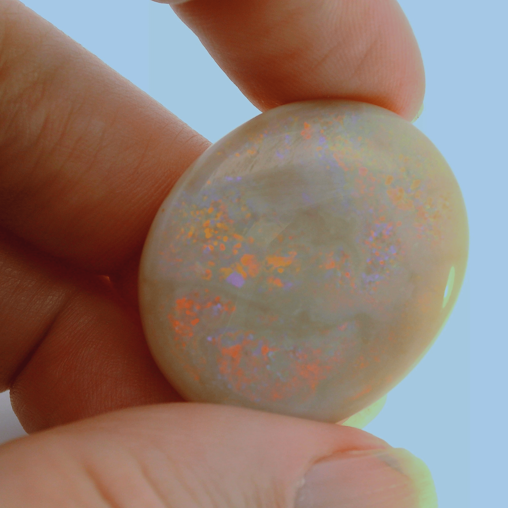 Stunning Opal Gemstone Display - Australian Opal Cutters and Pearl Divers